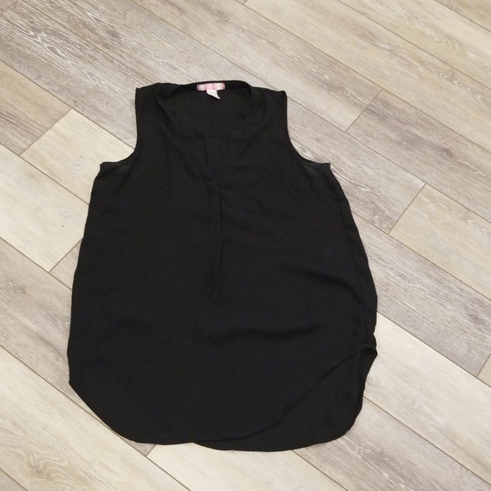 Six degrees tank blouse size medium